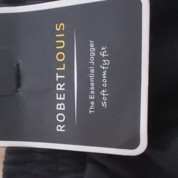 NWT ROBERT LOUIS - Picture 3 of 8